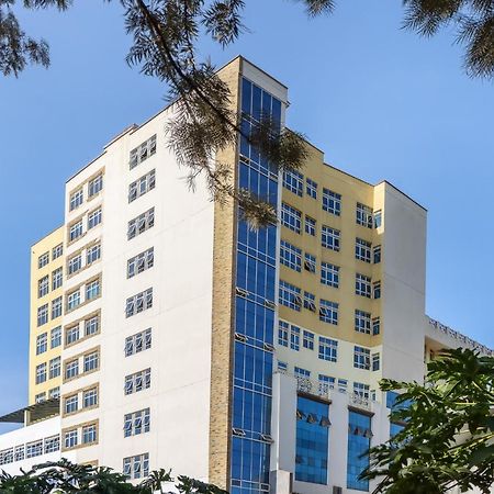 Kisii Dallas Premiere Hotel מראה חיצוני תמונה
