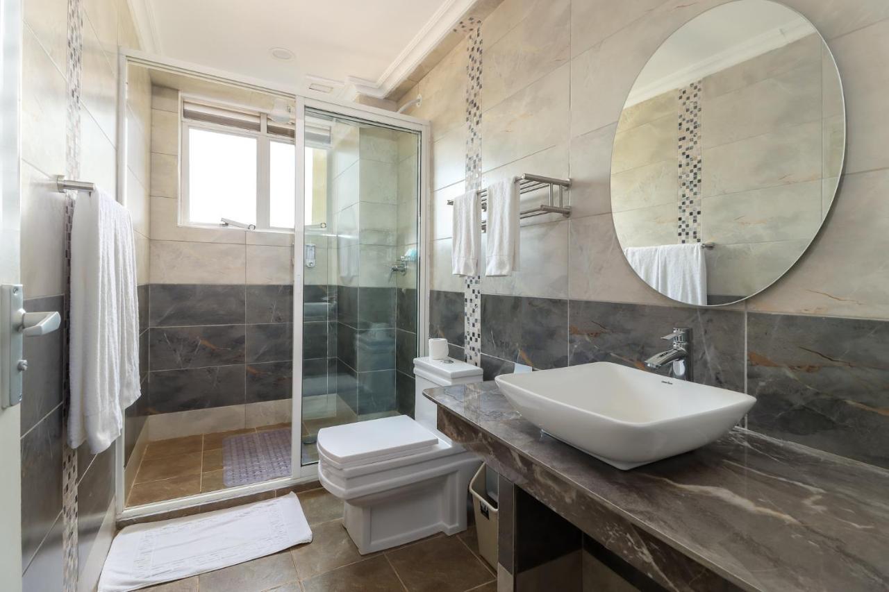 Kisii Dallas Premiere Hotel מראה חיצוני תמונה