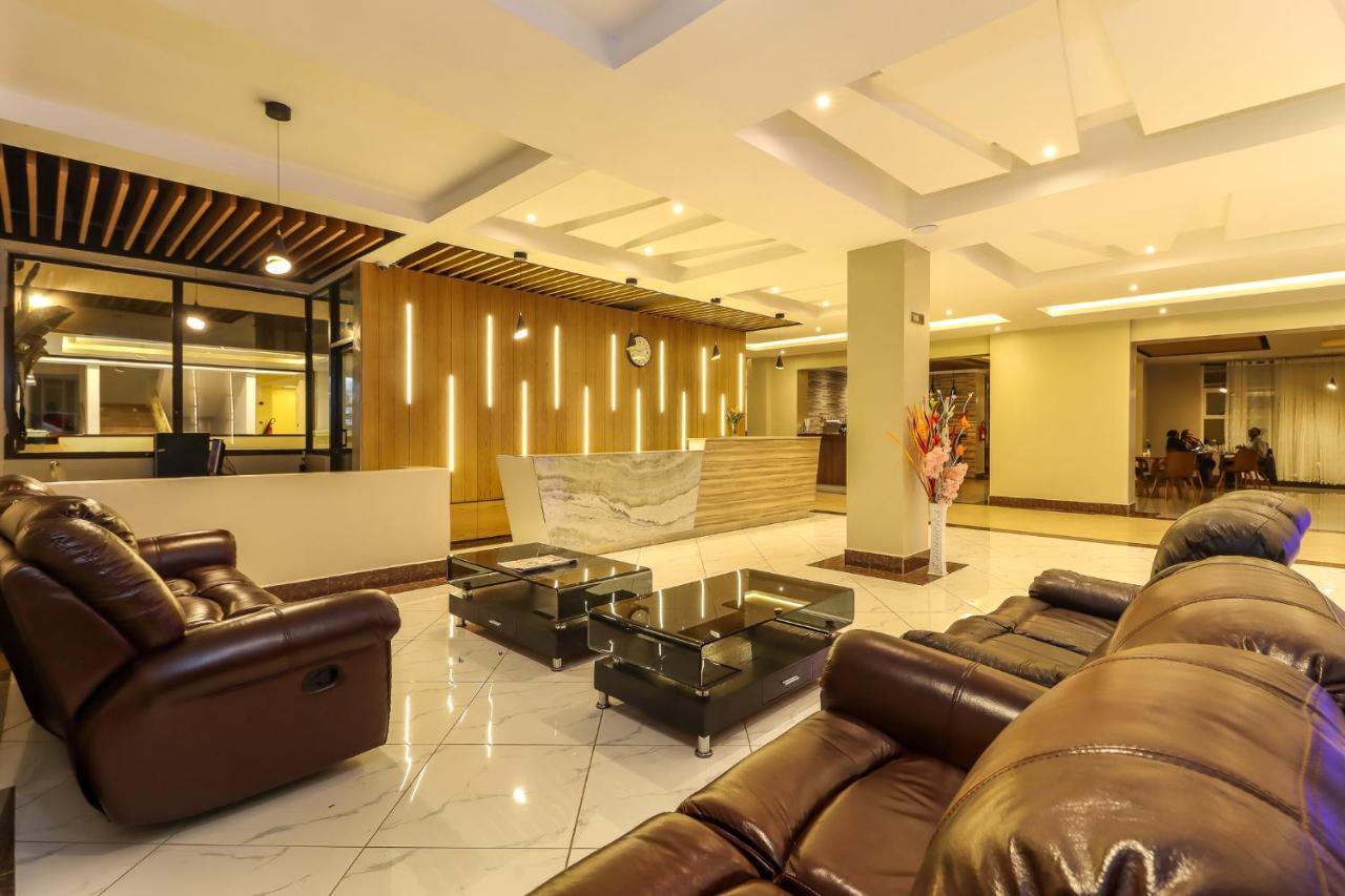 Kisii Dallas Premiere Hotel מראה חיצוני תמונה